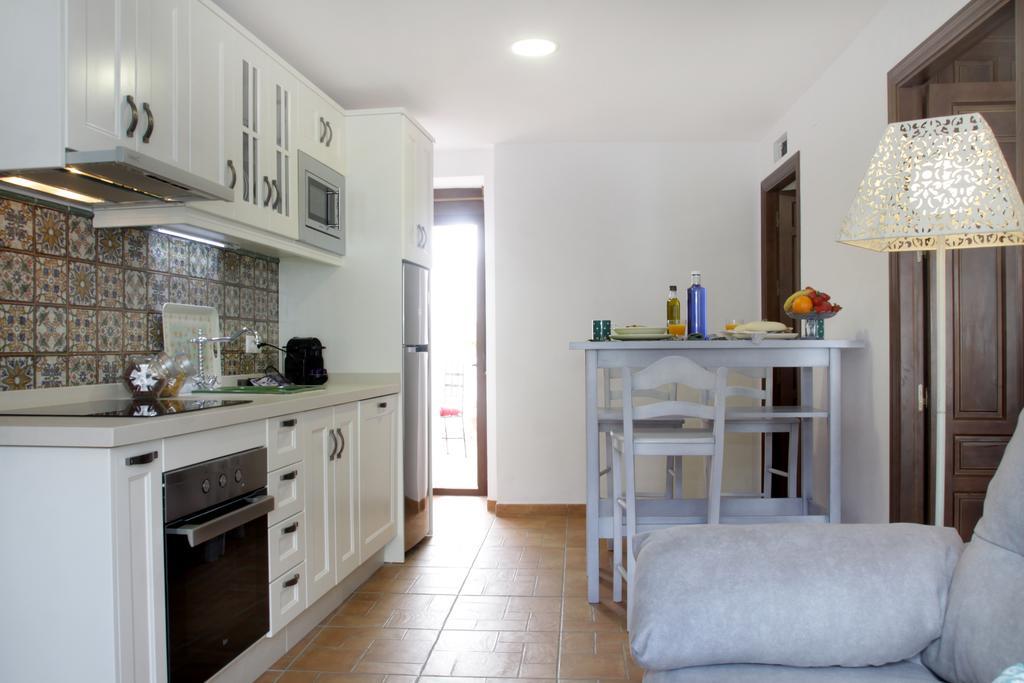 Apartamentos San Fernando 76 コルドバ エクステリア 写真